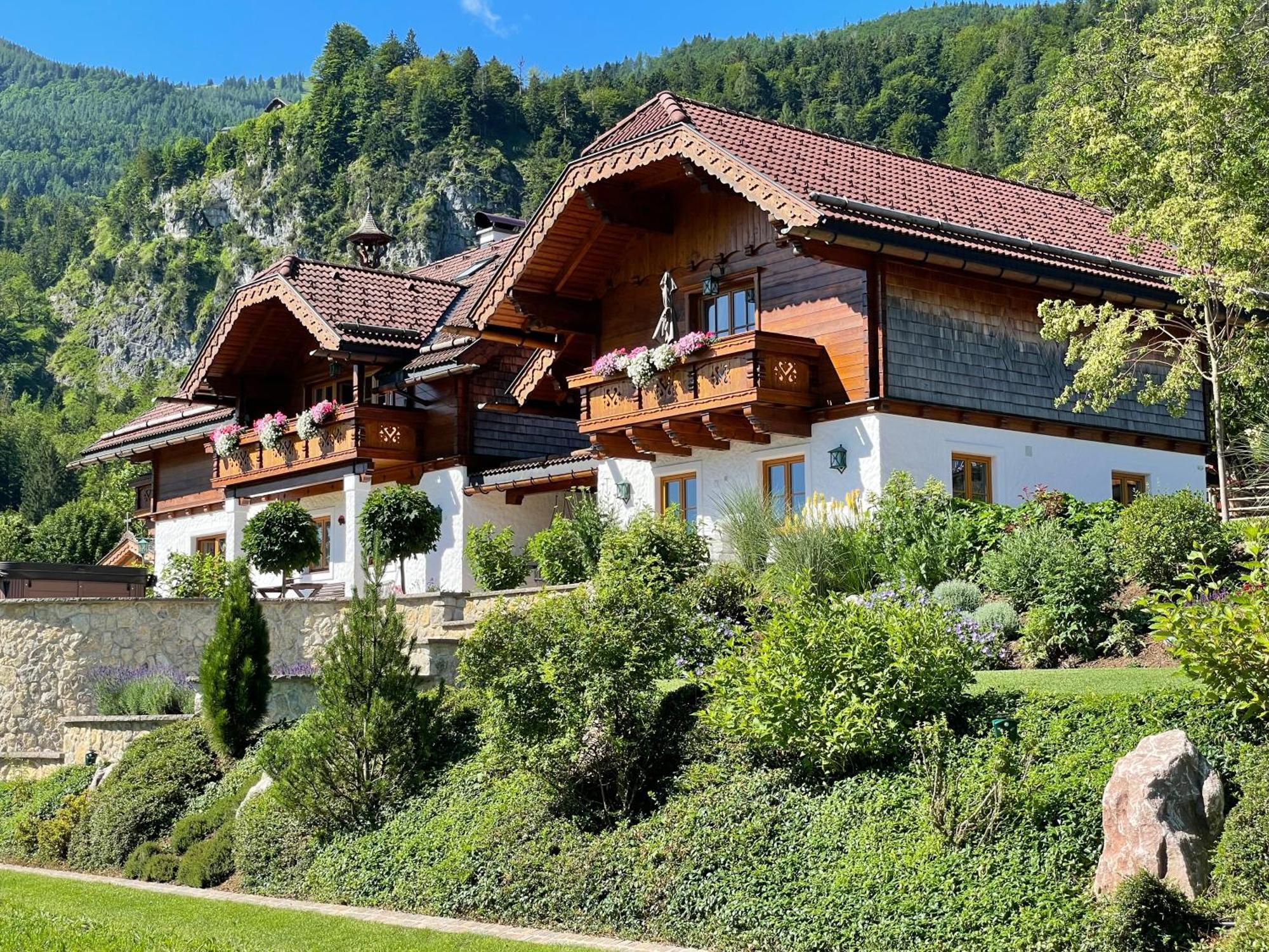 Ferienwohnung Schossleitner - Der Wohlfuehl-Ansitz Am Wolfgangsee Mit Weitblick Sankt Gilgen Εξωτερικό φωτογραφία