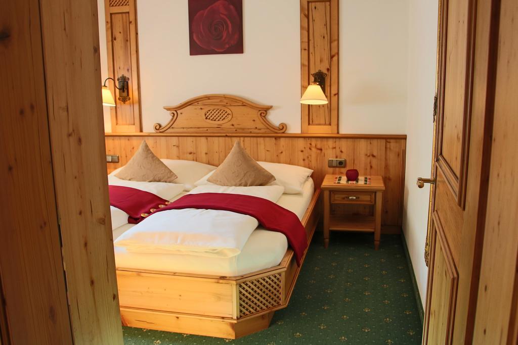 Ferienwohnung Schossleitner - Der Wohlfuehl-Ansitz Am Wolfgangsee Mit Weitblick Sankt Gilgen Δωμάτιο φωτογραφία